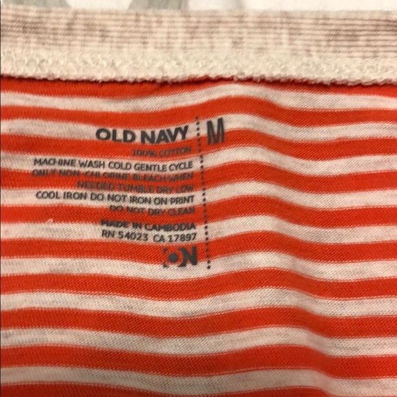 Old navy long sleeve shirt - Picture 3 of 3